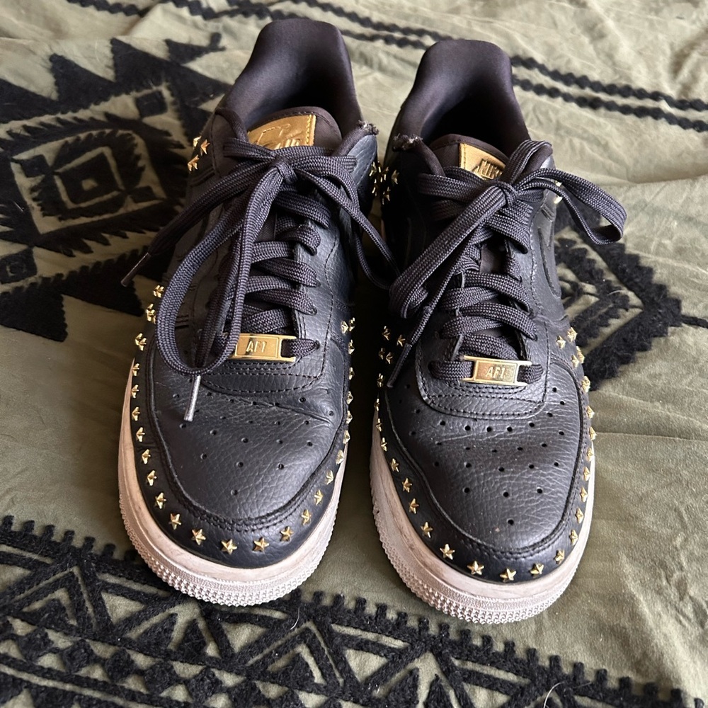 Nike Air Force 1